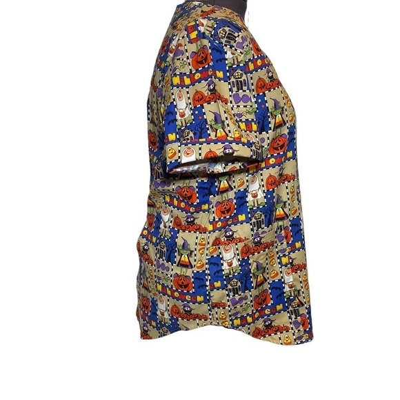 NEW Fundamentals by White Swan women's size XL Halloween Scrub Uniform top - Picture 3 of 8